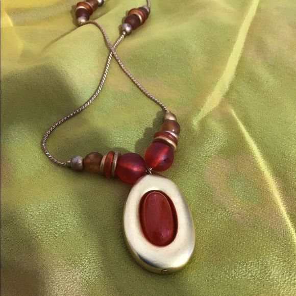 Vintage Necklace & Earrings Set Goldtone & Red Oval Beaded Necklace & Earrings - Picture 15 of 16